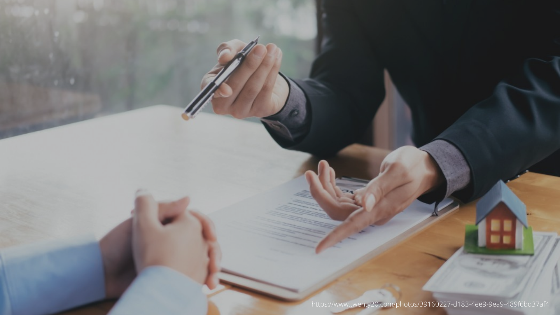 Starting Fee for new Franchise Partner is 900 Euro